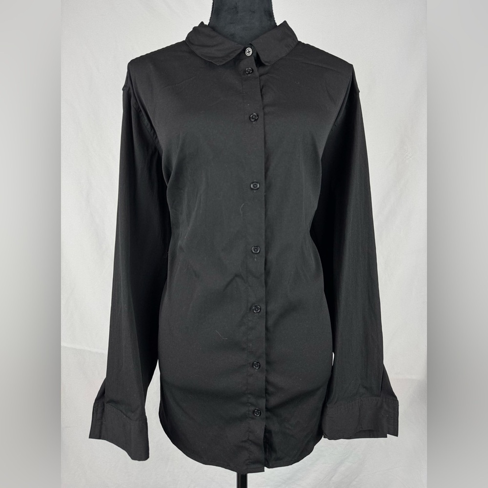 Time & Tru Black Button Down Blouse